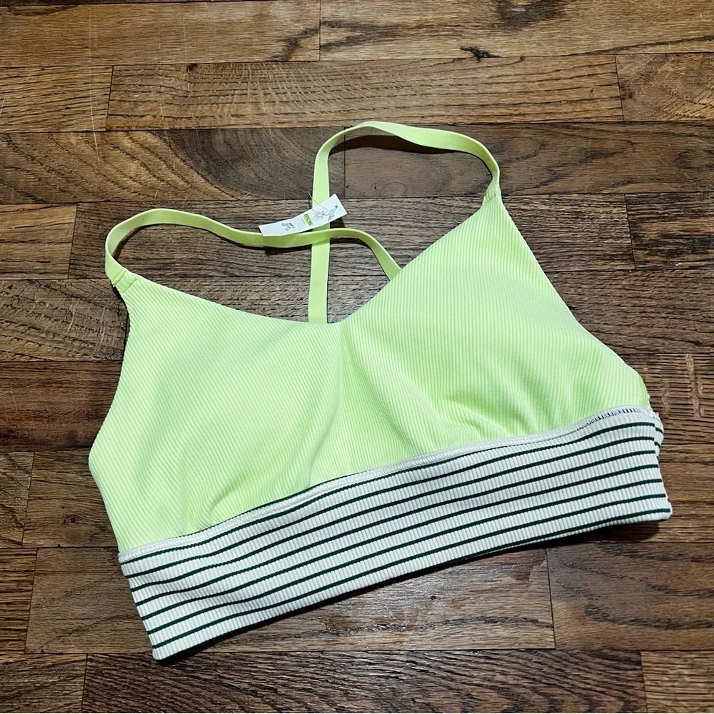 NWT Aerie Offline Sports Bra Size Medium